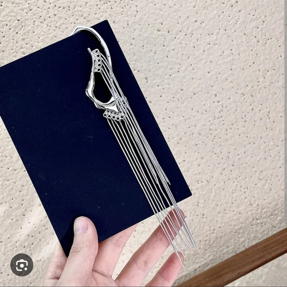 Iso - Picture 2 of 2